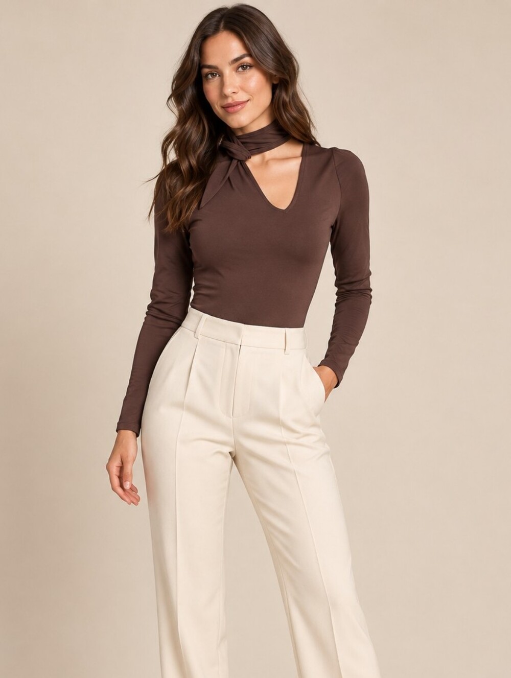 Abercrombie & Fitch Soft A&F Long Sleeve Twist-Front Cutout Bodysuit. Brown. SM